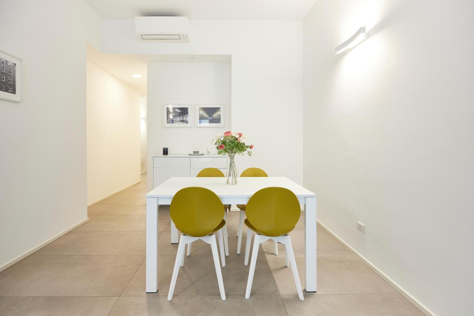 Cozy Meravigli Apartment - Pleasant Walk Between Duomo And Castello Milan Exterior photo