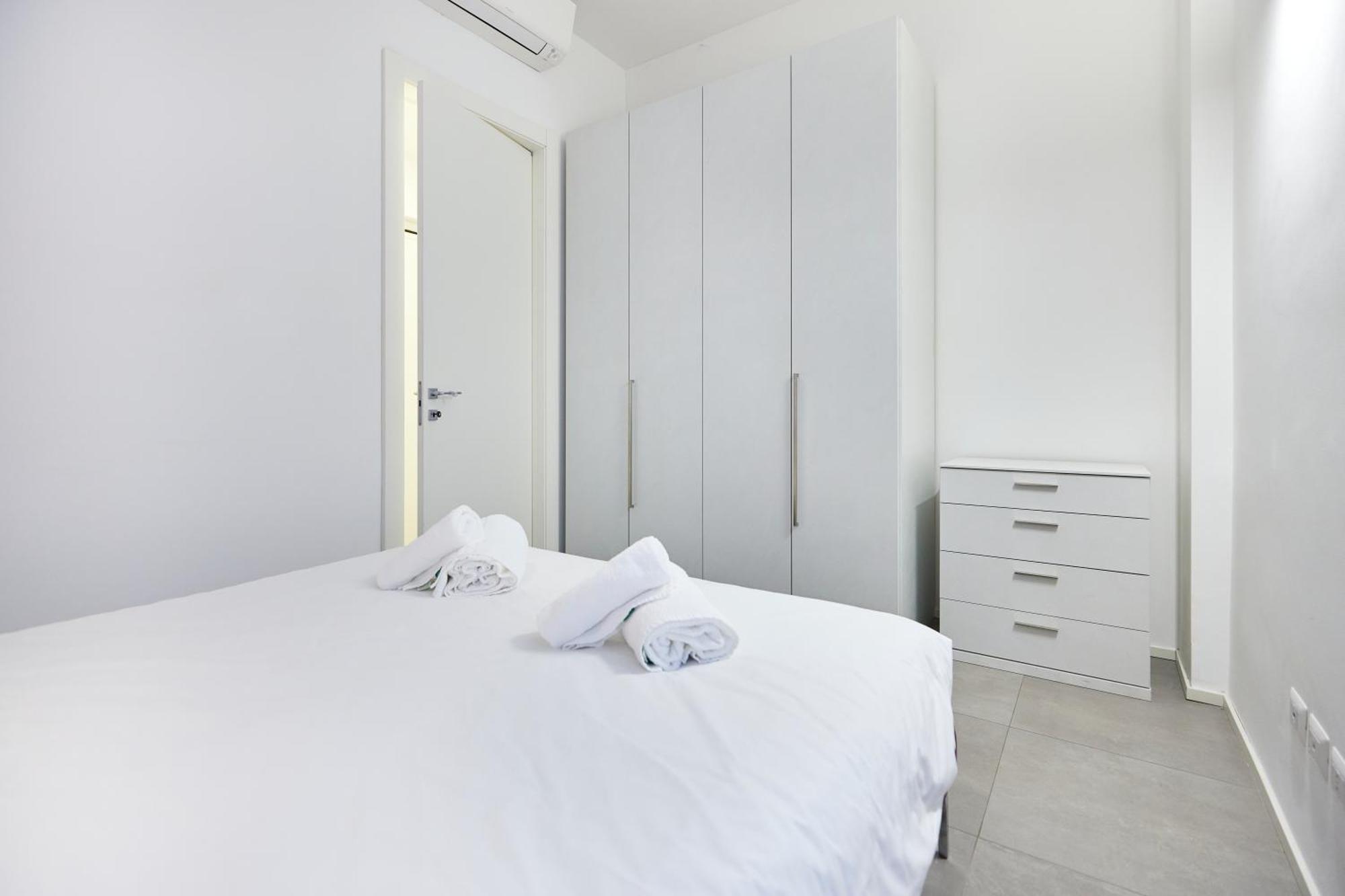 Cozy Meravigli Apartment - Pleasant Walk Between Duomo And Castello Milan Exterior photo